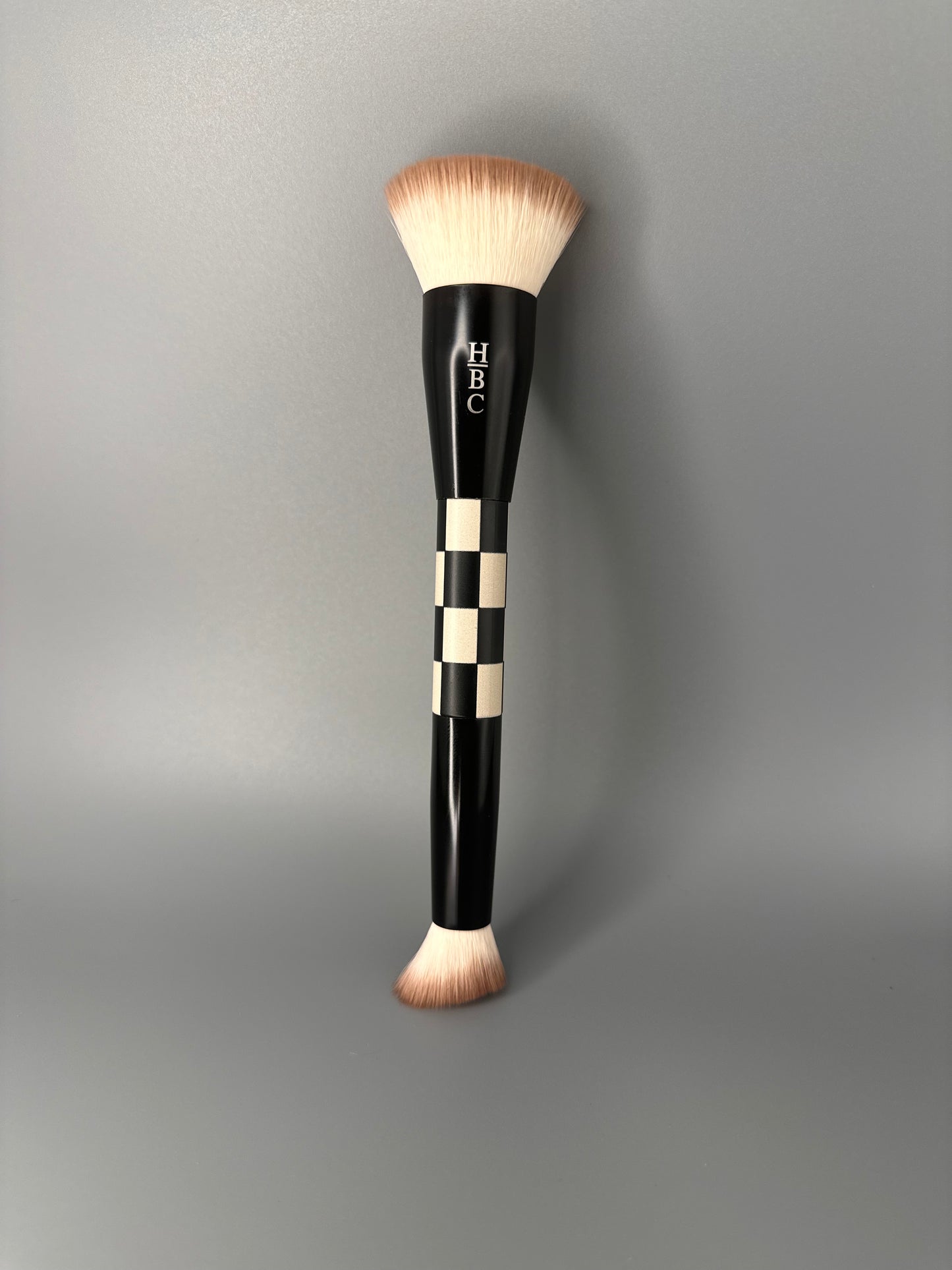 Sculpt & Blend Dual-Ended Face Brush